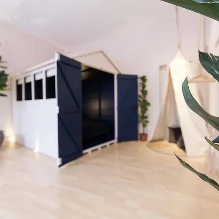 Shoreditch Loft W 100Inch Cinema, Premium Mattress & Hammock, By The Design Traveller London Exterior photo